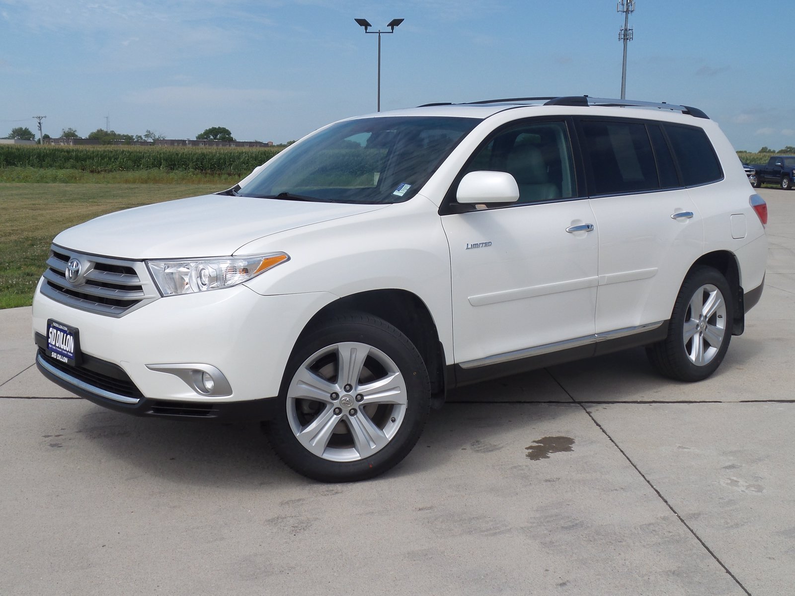 Pre-Owned 2012 Toyota Highlander Limited FWD SUV